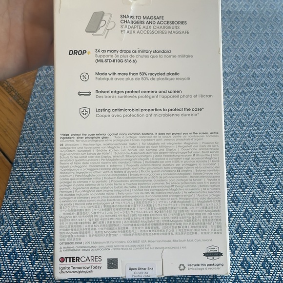 Ultra slim otter box iPhone 15, 14,13 case - Picture 4 of 5